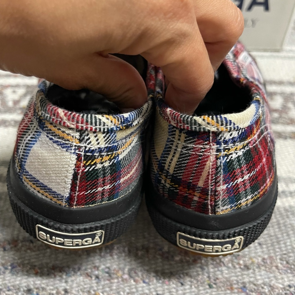 SUPERGA WHITE MULTI PLAID SNEAKERS NWT SZ 6 - Picture 2 of 7